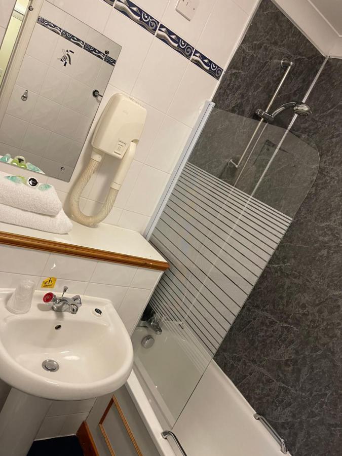 卡斯特卡里豪斯酒店 Castlecary 外观 照片